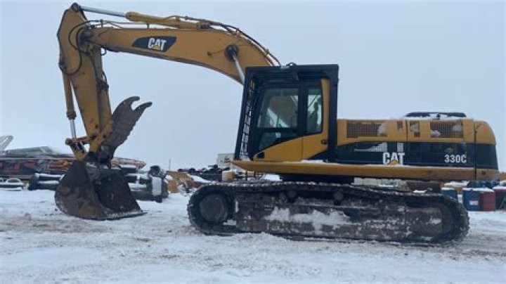 Comprehensive Guide to the Caterpillar 330 Excavator