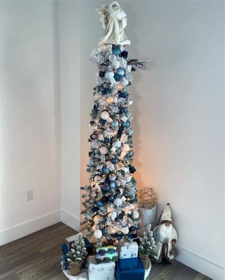 Decorations for Pencil Tree: A Comprehensive Guide to Enhance Your Holiday Spirit