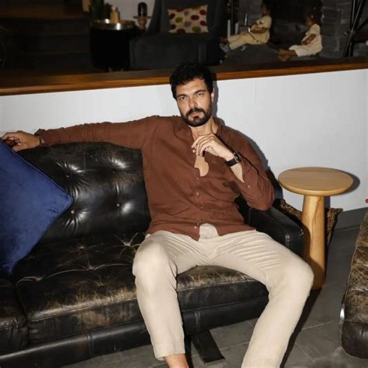 Discovering Halil Ibrahim Ceyhan: A Rising Star in the Entertainment Industry