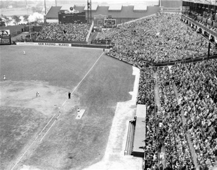Experience the Magic: Capturing the Perfect Ballpark Moments