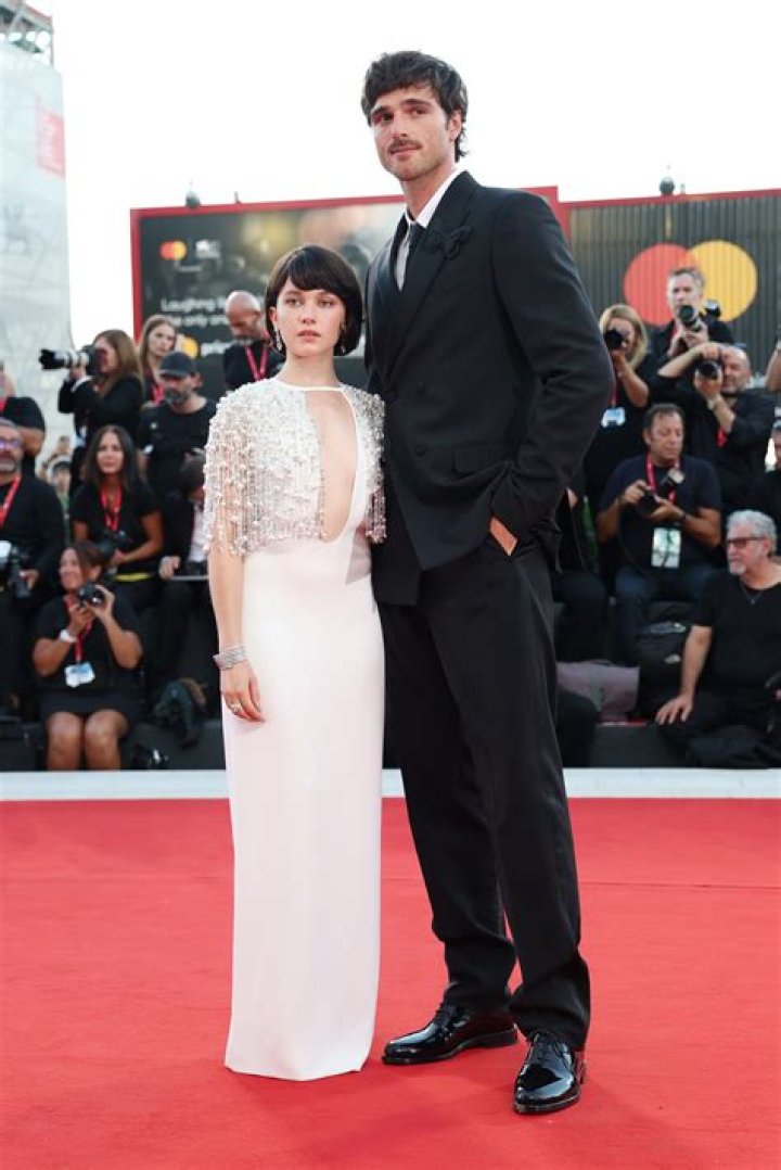 Exploring the Intriguing World of Cailee Spaeny Relationships