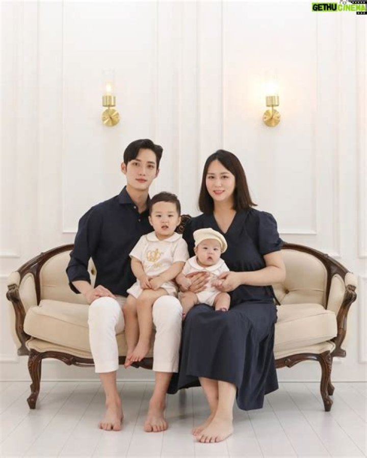 Exploring the Life and Laughter of Kim Jun-ho: A Comedic Genius