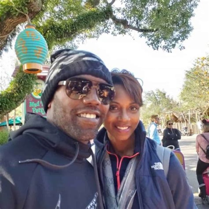 Exploring the Life of Randy Moss' Wife: A Journey of Love and Support