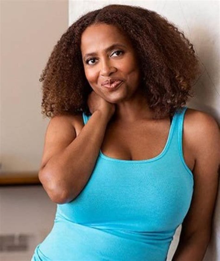 Lisa Nicole Carson: A Journey Through Her Memorable Career