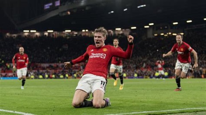 Manchester United Triumph as Rasmus H&oslash;jlund Ends Goal Drought Against Leicester City