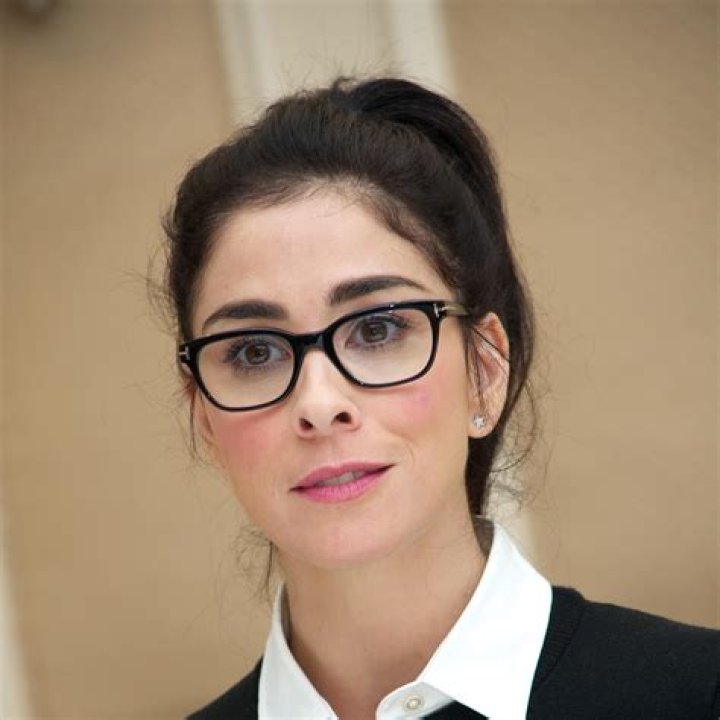 Sarah Silverman: A Closer Look at Her Romantic Life and Relationships