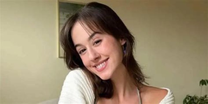 Sierra Lisabeth: A Deep Dive into Her OnlyFans Journey