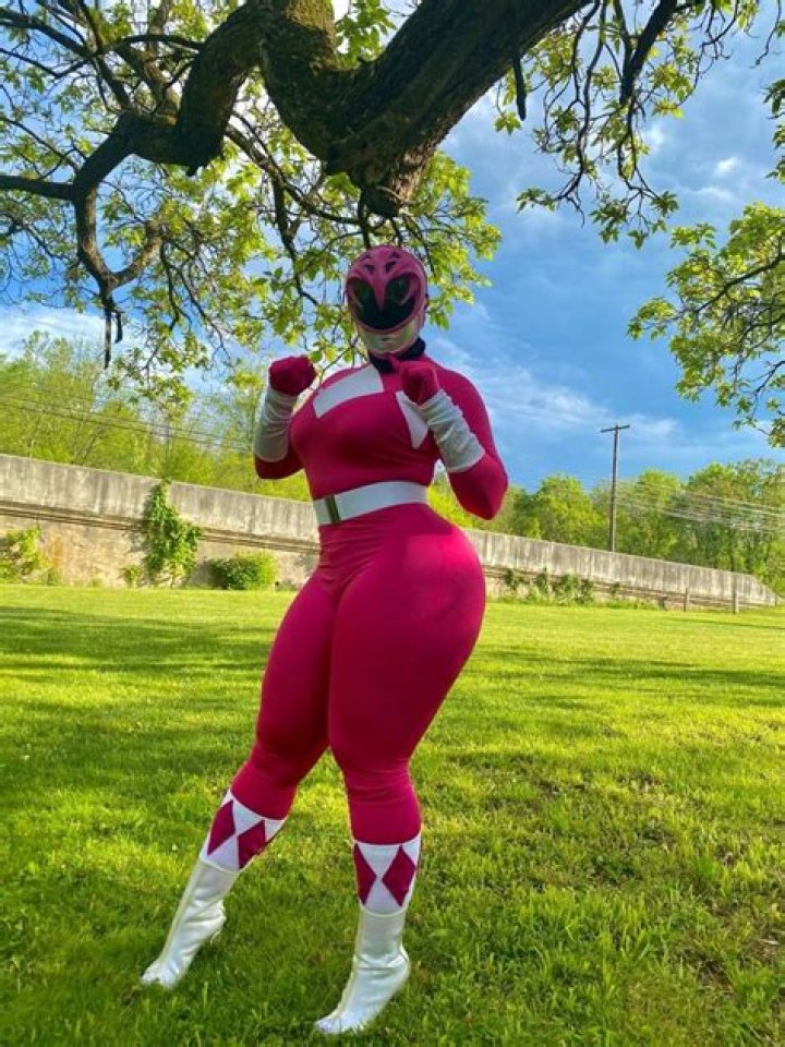 The Ultimate Guide to Curvy Cosplay: Uncover the Secrets of BBW Cosplay