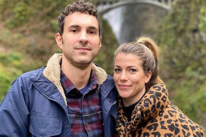 Unraveling the Mystery: How Tall is Mark Normand?