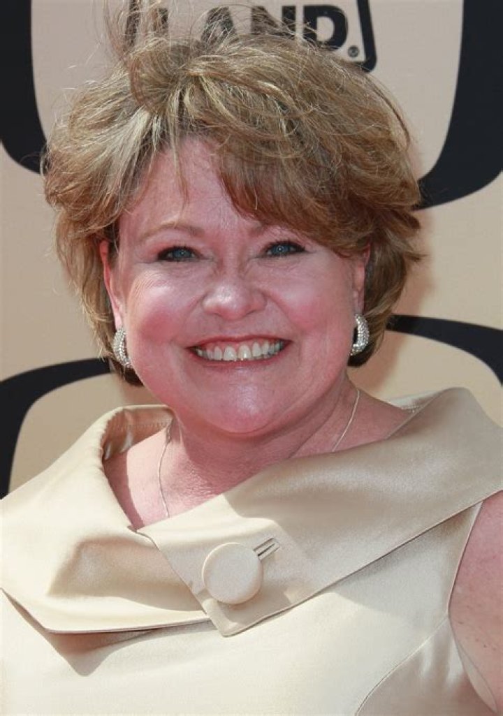 Unraveling the Mystery of Lauren Tewes Net Worth