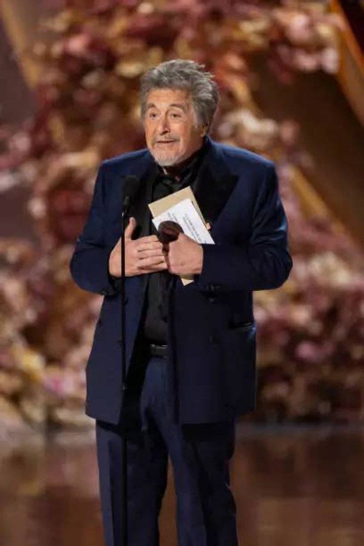 Unveiling the Height of Al Pacino: How Tall Is He in Feet?