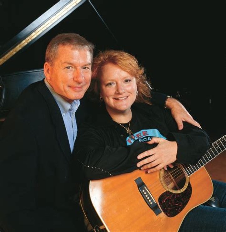 Unveiling the Life of Emily Saliers' Wife: A Journey of Love and Music