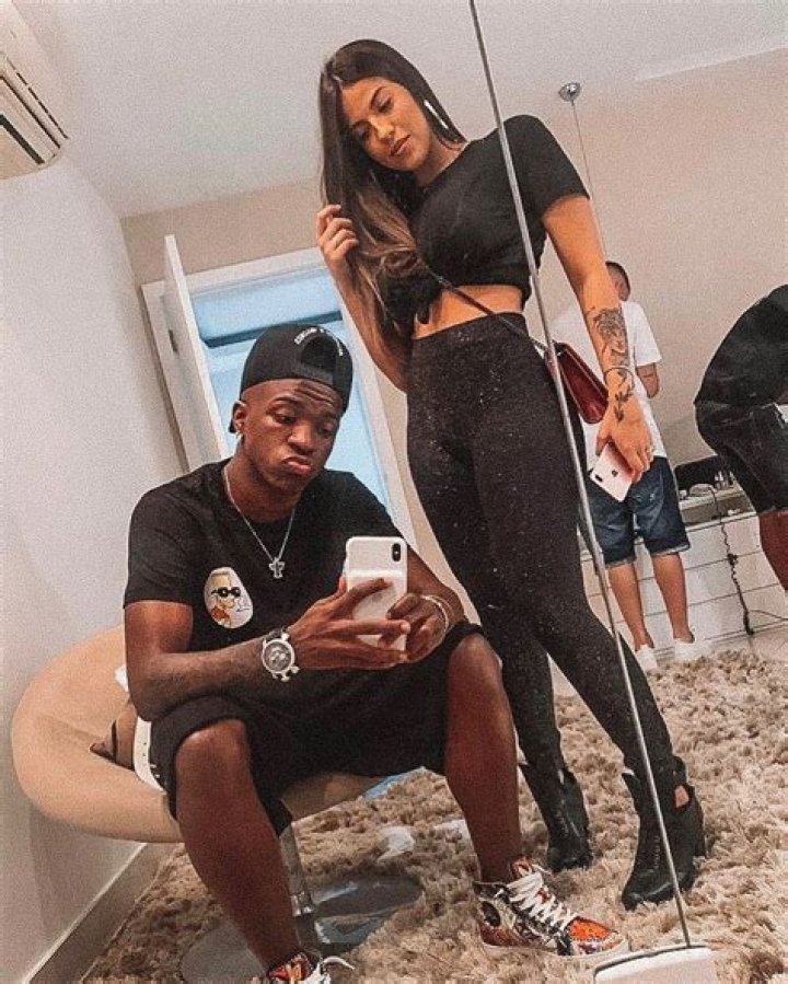 Unveiling the Life of Vinicius Jr's Wife: A Journey of Love and Support