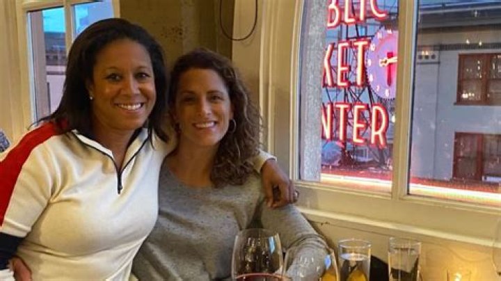 Unveiling the Mystery: Is Stephanie White Married?