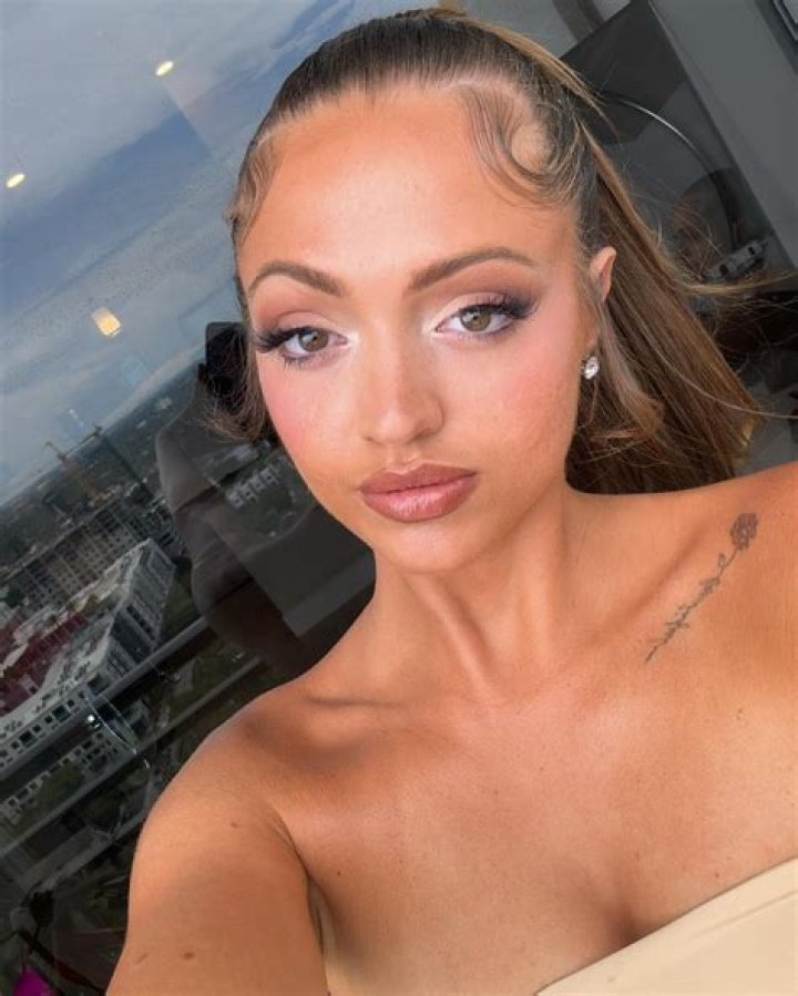 Woah Vicky: The Phenomenon of a Rising Star